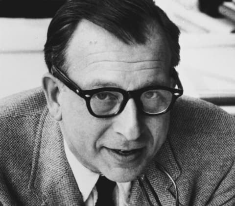 A portrait of Eero Saarinen
